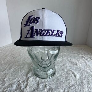 New Era 9FIFTY Los Angeles LA Lakers 2022/23 City Edition Snapback Purple Hat